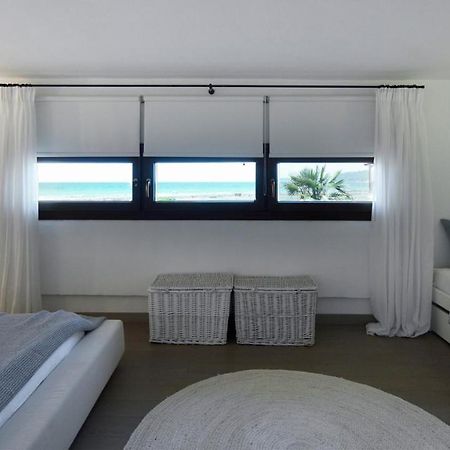 Soleado Beachfront Villa Skála Foúrkas Extérieur photo